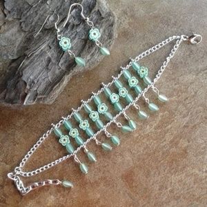 Bracelet and earring set
